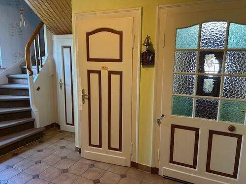 Diele mit Aufgang Obergeschoss - 