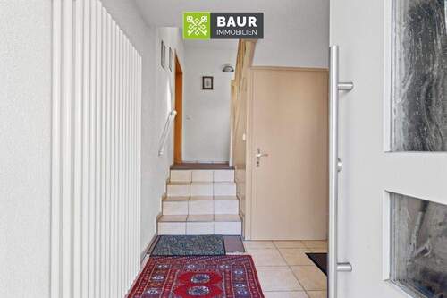 EG Eingang - 5 Zimmer Doppelhaushälfte in Ulm