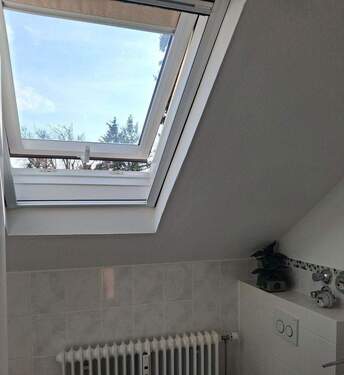 Fenster in Badezimmer - 