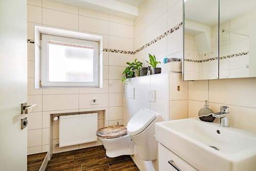 Zweitbadezimmer - Wohneinheit II - 