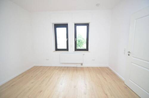 Schlafzimmer - 3 Zimmer Etagenwohnung zur Miete in Wesseling