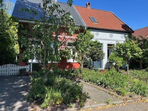 Bild 2 - 4 Zimmer Doppelhaushälfte zum Kaufen in Oldenburg