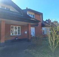 Exklusives Einfamilienhaus in naturnaher Stadtrandlage - Bad Oldesloe