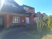 Hausansicht vorne.jpg - 5 Zimmer Einfamilienhaus zur Miete in Bad Oldesloe