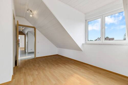 Essplatz - links Küchenzugang - 