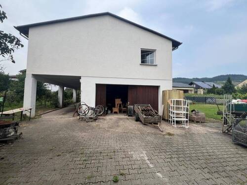 Titelbild - Wohnhaus mit Garage in Kröv - 229.000,00 EUR Kaufpreis, ca.  121,00 m² Wohnfläche