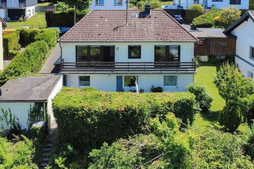 Hausansicht - 6 Zimmer Einfamilienhaus zum Kaufen in Hennef (Sieg)