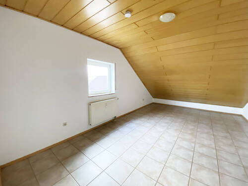 Schlafzimmer 2 - 3 Zimmer Etagenwohnung in Orsingen-Nenzingen