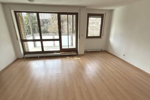 Wohnen - Wohnung in Pfullingen - 225.000,00&nbsp;EUR Kaufpreis, ca.&nbsp; 70,00&nbsp;m&sup2;&nbsp;Wohnfl&auml;che