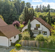 Ruhiges Wohnen am Ortsrand von Waldburg - EFHZFH mit Gartenidylle