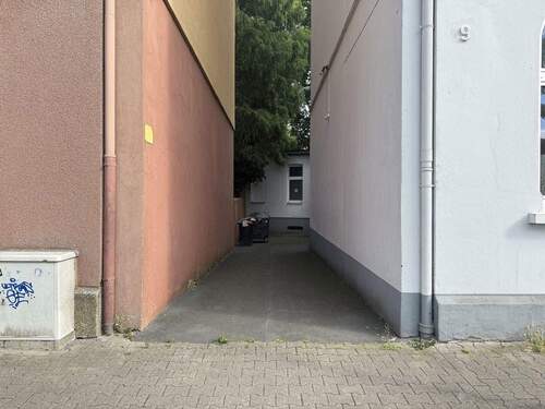 Einfahrt - Halle in Gelsenkirchen