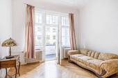 Wohnzimmer - City-Wohnung mit Balkon in begehrter Lage