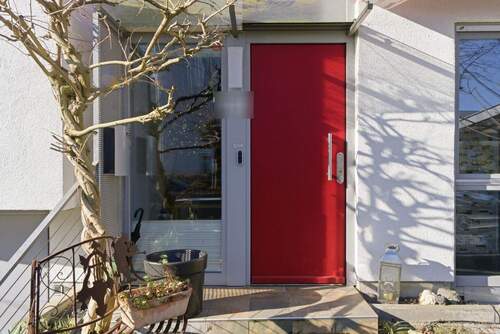 Hauseingang - 5 Zimmer Einfamilienhaus in Köln