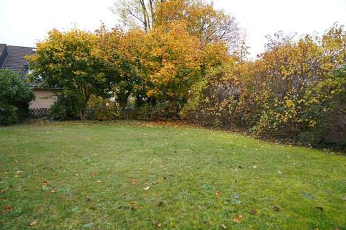 großzügiges Grundstück - 