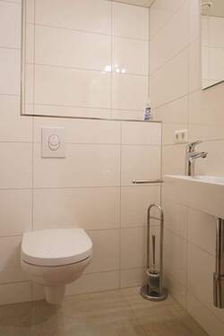 Gäste-WC im EG - 