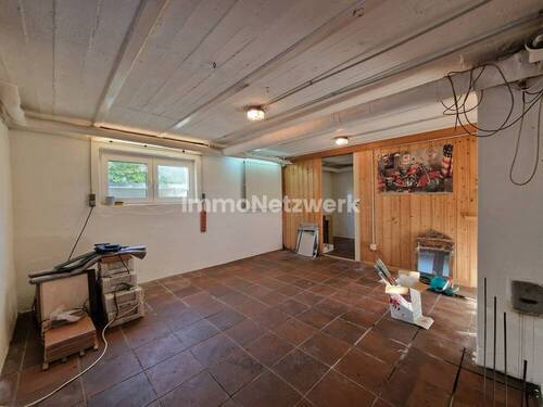 Werkstatt inkl. Starkstrom - 