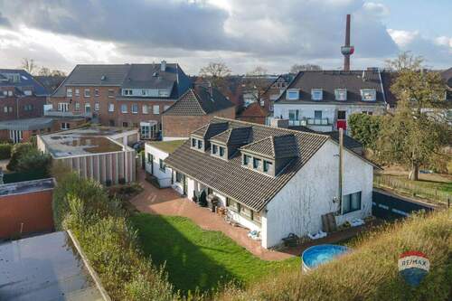 Bild 2 - 7 Zimmer Einfamilienhaus zum Kaufen in Kleve