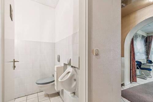 WC Gewerbeeinheit - 