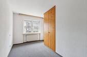 Einzelzimmer der ersten Wohneinheit - Mehrfamilienhaus, Wohnhaus mit 310,00 m&sup2; in Bous zum Kaufen