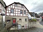 Straßenansicht - Voll vermietetes Wohn- und Geschäftshaus in der schönen Altstadt von Limburg