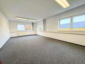 Büro ca. 30 qm - Büro mit 300,00 m&sup2; in Roßdorf zur Miete