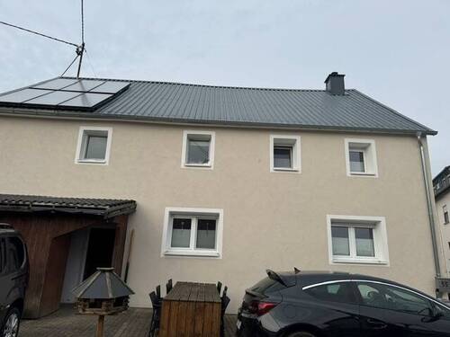 Seitenansicht1 - 9 Zimmer Einfamilienhaus zum Kaufen in Monzelfeld