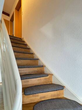 Treppe OG zu DG - 