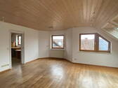 Wohnzimmer mit Erker - 