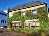 Straßenansicht - 1 Zimmer Bauernhaus, Landhaus zum Kaufen in Meinerzhagen