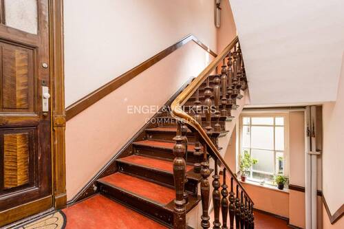 Treppenhaus - Einfamilienhaus in Berlin