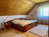 Schlafzimmer 2 - 