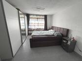 Schlafzimmer Nr. 1 - Etagenwohnung mit 71,10 m&sup2; in Weingarten zum Kaufen
