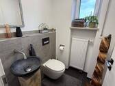 EG - WC - 
