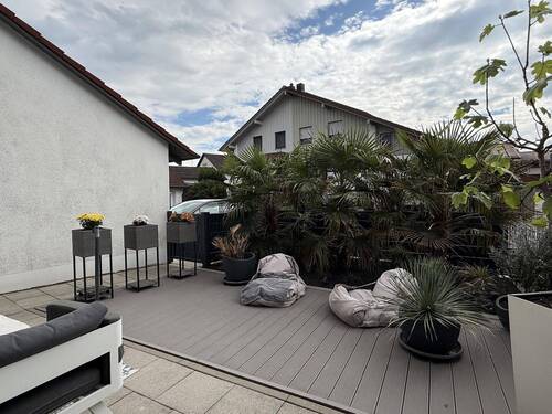 Terrasse - 4 Zimmer Doppelhaushälfte in Tann