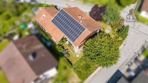 Drohnenansicht - 5 Zimmer Einfamilienhaus in Deggendorf