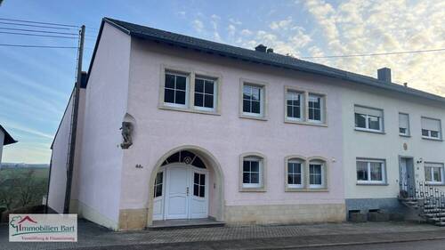 Strassenansicht - 