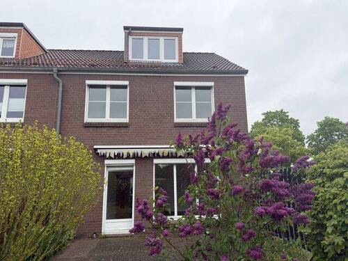 Hausansicht hinten - 
