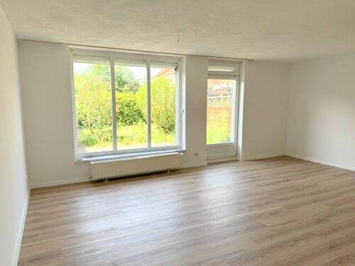 Wohnzimmer - 5 Zimmer Einfamilienhaus zum Kaufen in Güstrow