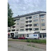 MANNHEIM: Gepflegte1,5-Zimmer-Eigentumswohnung im 4. OG mit Aufzug und Stellplatz