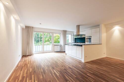 Wohn-Essbereich - AIGNER - Großzügige 2-Zimmer-Wohnung mit vielen Extras für Stadtliebhaber