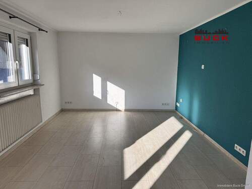 Zimmer - 4 Zimmer Etagenwohnung zur Miete in Mühlhausen