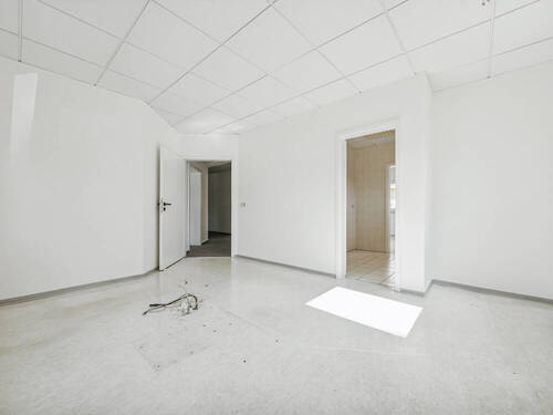 Behandlungsraum 1 b - 