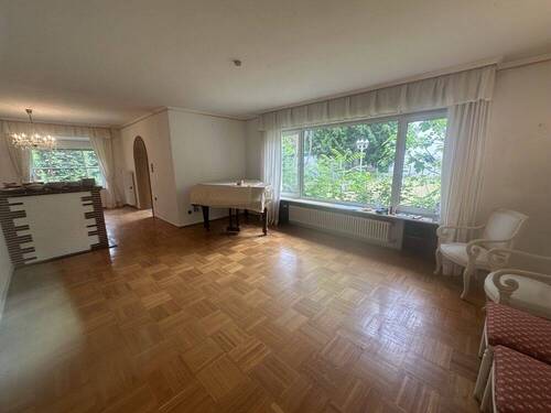 Wohnen-Essen EG - 7 Zimmer Einfamilienhaus in Mannheim / Pfingstberg