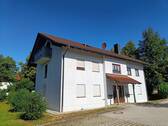 überschaubare Wohnanlage mit 4 Eigentümer - 4 Zimmer Etagenwohnung in Bad Birnbach