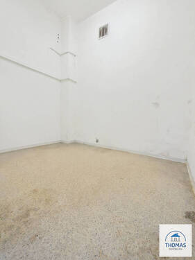 Lagerraum am Durchgang - 