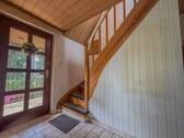 Flur EG - 4 Zimmer Einfamilienhaus in Rellingen