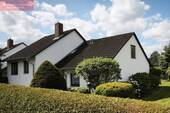Doppelhaushälfte in Splitlevelbauweise - Alles außer gewöhnlich! - 368.700,00&nbsp;EUR Kaufpreis, ca.&nbsp; 128,60&nbsp;m&sup2;&nbsp;Wohnfl&auml;che