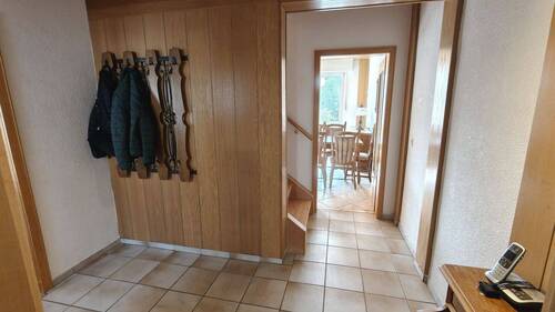 Flur im EG / Eingangsbereich - 4 Zimmer Doppelhaushälfte zum Kaufen in Recklinghausen