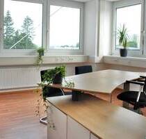 Startups willkommen: Helles, möbliertes Büro, All-Inclusive im Norden Frankfurts - Steinbach (Taunus)