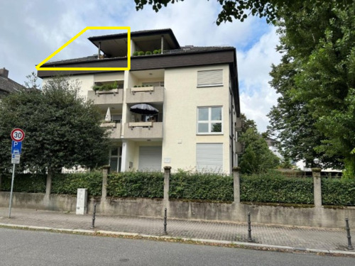 Titelbild - 3-Zimmer-Eigentumswohnung mit Balkon, Dachterrasse und Stellplatz in Friedberg (Erbpachtgrundstück)